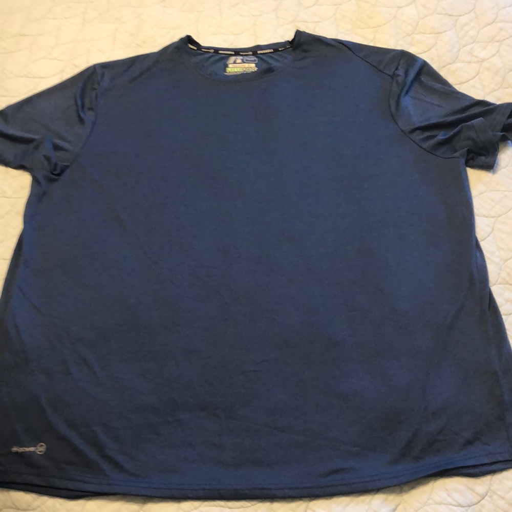 Two XL T-shirt short-sleeved
